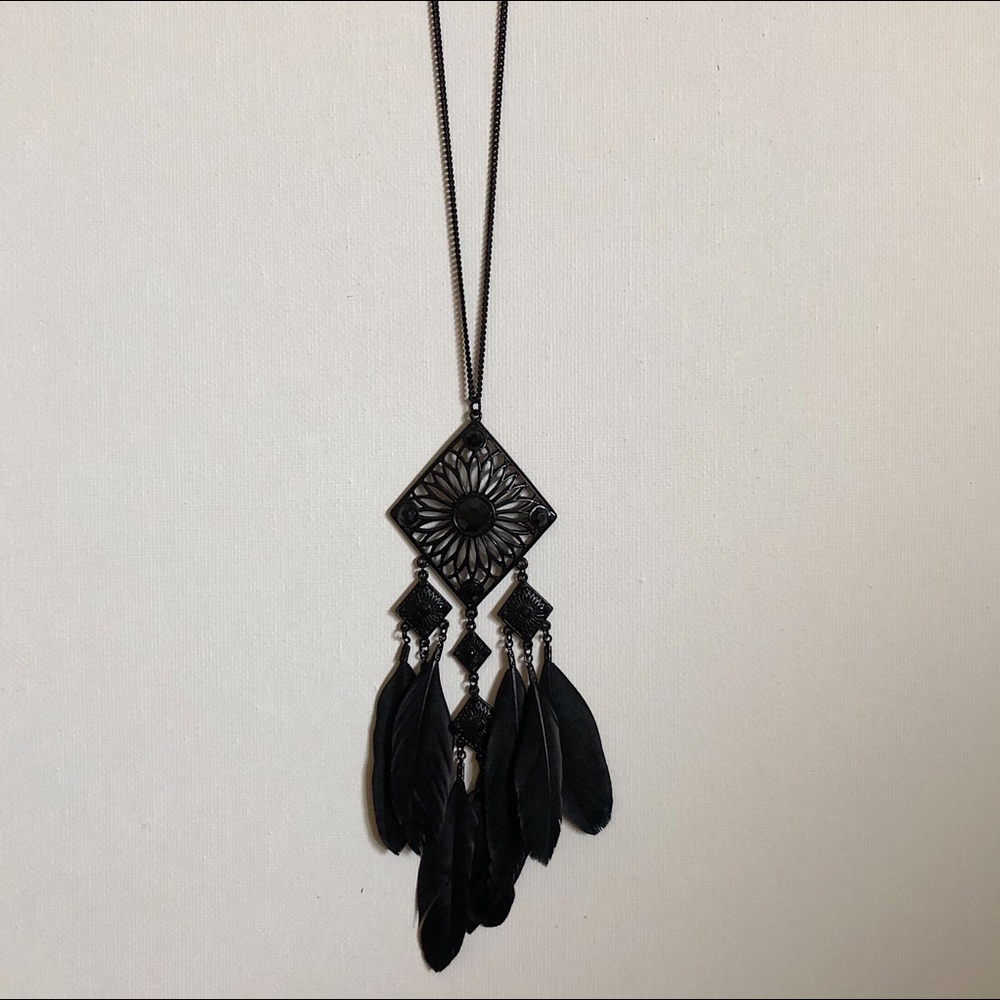Diamond Pendant Feathered Necklace
